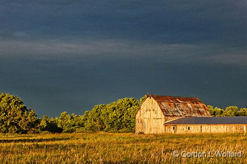 Barn Under Heavy Sky_01319.jpg - Photographed near Smiths Falls, Ontario, Canada.